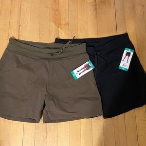 2 pack - Tuff athletics black and brown shorts